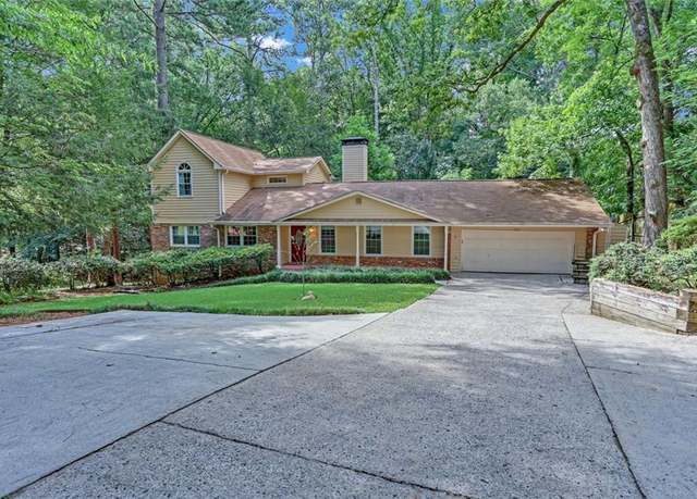 Property at 1631 Harts Mill Rd NE, Atlanta, GA 30319, 4 beds, 4 baths
