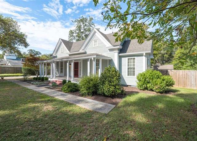 Property at 150 E Main St, Rutledge, GA 30663, 3 beds, 3 baths