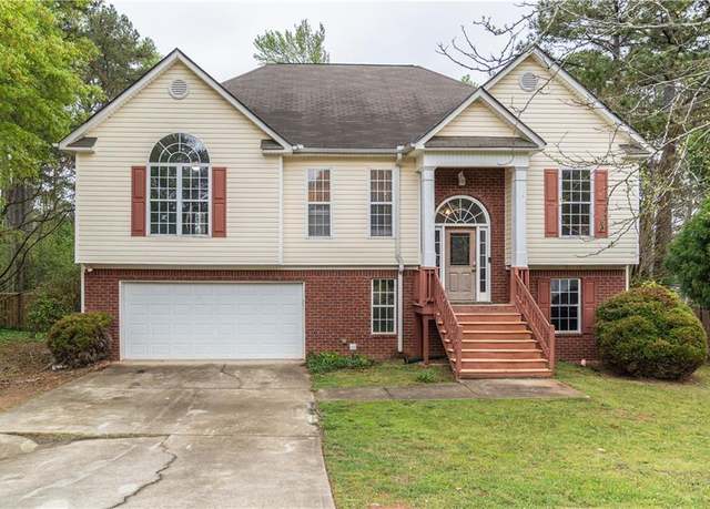 Property at 703 Paul Revere Dr, Locust Grove, GA 30248, 5 beds, 3 baths