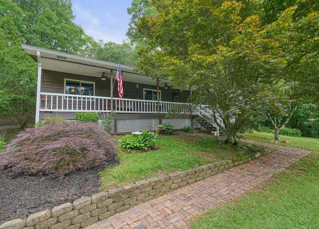 Property at 5770 Dorsett Shoals Rd, Douglasville, GA 30135, 3 beds, 2 baths