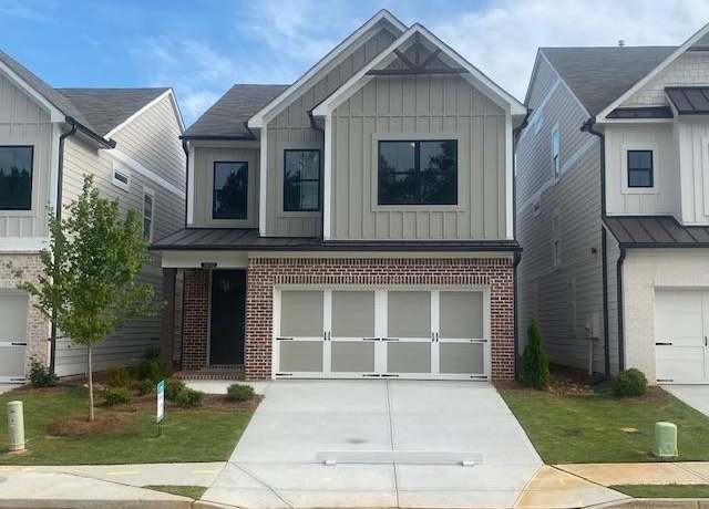 Property at 943 Crestmanor Dr, Marietta, GA 30008, 5 beds, 3.5 baths