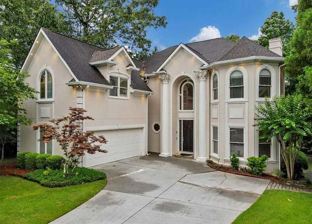 Property at 910 Renaissance Way, Roswell, GA 30076, 5 beds, 4.5 baths