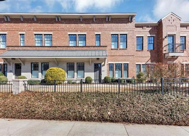 Property at 8217 Main St, Woodstock, GA 30188, 3 beds, 3.5 baths