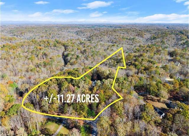 Property at 305 Mountain Brook Rd, Dawsonville, GA 30534, 4 beds, 3.5 baths