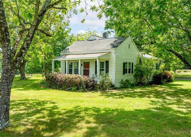 Property at 1730 Lee Peters Rd, Loganville, GA 30052, 3 beds, 2 baths