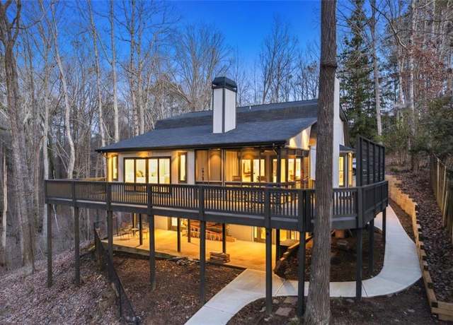 Property at 5390 Whiporwill Dr, Gainesville, GA 30504, 4 beds, 4 baths