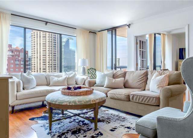 Property at 3481 Lakeside Dr NE #2207, Atlanta, GA 30326, 2 beds, 2 baths