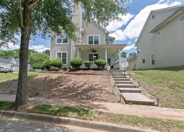 Property at 4603 Parkway Cir, Atlanta, GA 30349, 3 beds, 2.5 baths