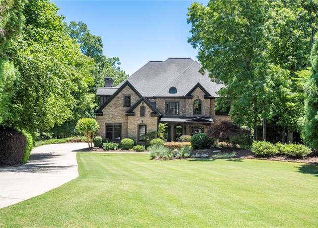 Property at 16062 Inverness Trl, Milton, GA 30004, 6 beds, 7.5 baths