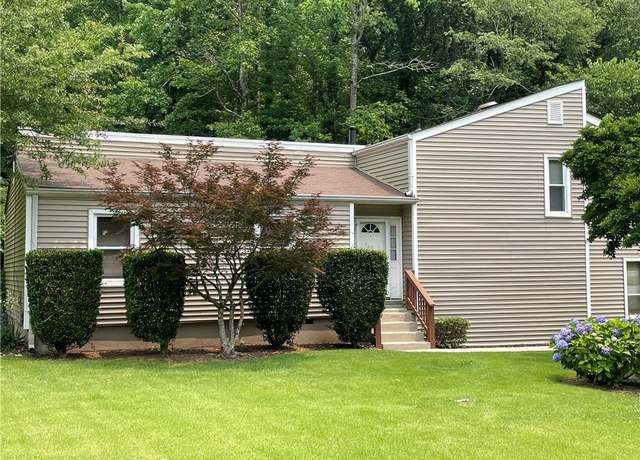 Property at 3100 Karen Ln NE, Marietta, GA 30062, 3 beds, 2 baths