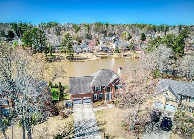 Property at 5529 Camden Lake Pointe NW, Acworth, GA 30101, 5 beds, 3.5 baths