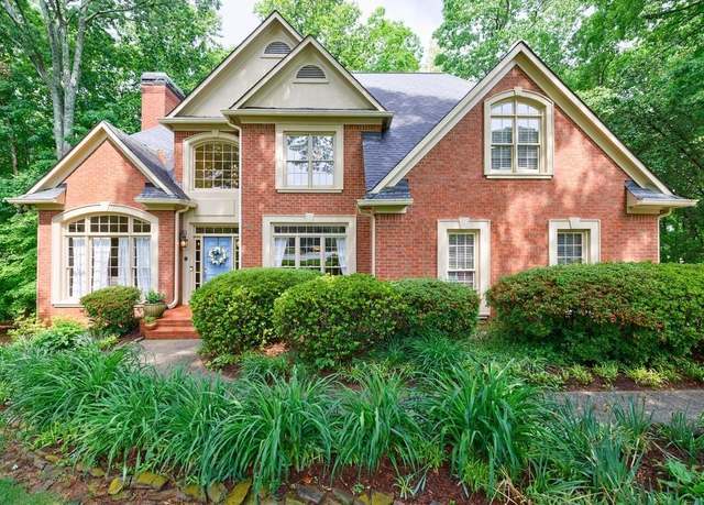 Property at 745 Devon Hill Ct, Roswell, GA 30075, 4 beds, 3.5 baths
