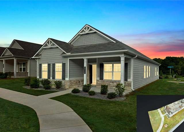 Property at 214 N Dogwood St, Villa Rica, GA 30180, 3 beds, 2 baths