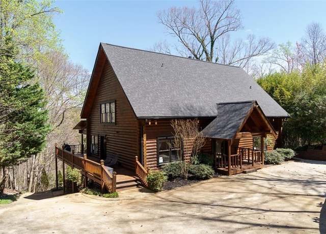 Property at 3208 Winterberry Ln, Gainesville, GA 30501, 5 beds, 4 baths