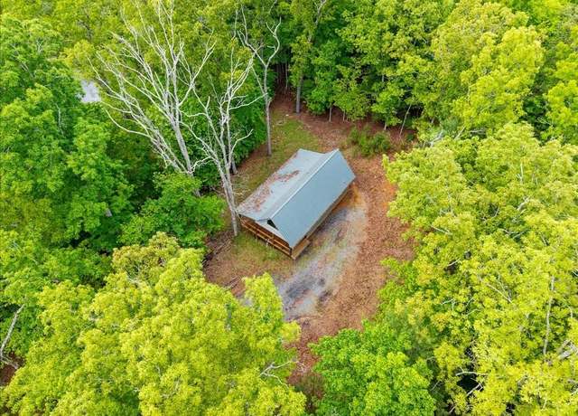 Property at 172 Wolf Creek Hts, Mineral Bluff, GA 30559, 1 bed, 1.5 baths