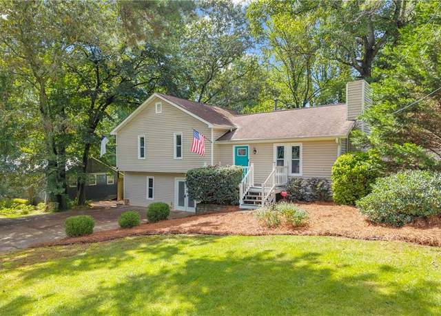 Property at 705 Wind Song Trce, Woodstock, GA 30189, 4 beds, 2 baths