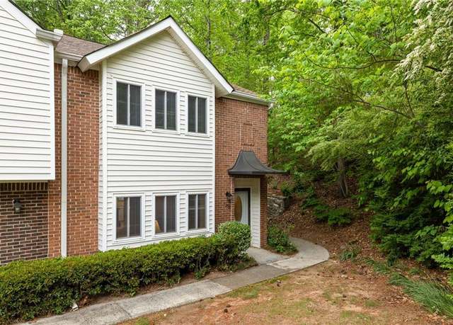 Property at 7098 Stonington Dr, Atlanta, GA 30328, 2 beds, 2.5 baths