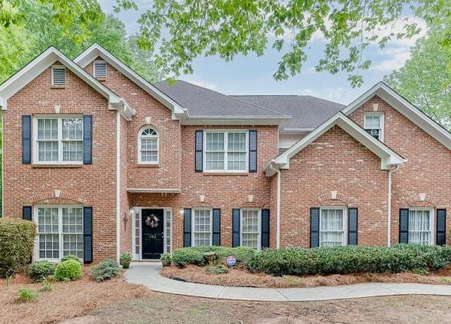 Property at 1990 Blackhawk Trl, Lawrenceville, GA 30043, 5 beds, 3 baths