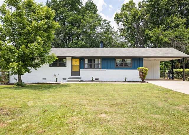 Property at 3842 Brookcrest Cir, Decatur, GA 30032, 4 beds, 2 baths