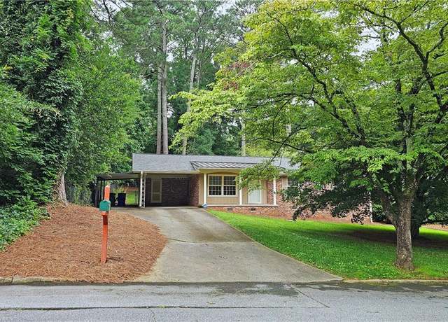 Property at 2543 Asbury Court Ct, Decatur, GA 30033, 3 beds, 2 baths