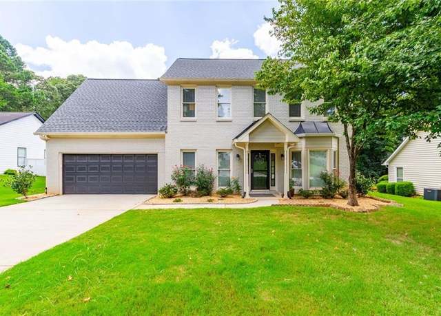 Property at 922 Heartwood Cir, Lawrenceville, GA 30043, 4 beds, 2.5 baths