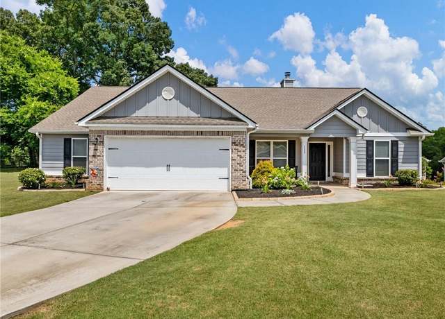Property at 132 Mcmillian Ct, Winder, GA 30680, 4 beds, 2 baths