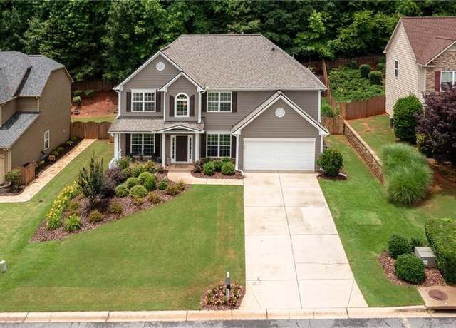 Property at 1810 Stardust Trl, Cumming, GA 30040, 5 beds, 2.5 baths