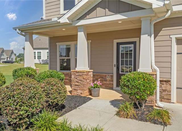 Property at 3705 Westhaven Dr, Cumming, GA 30040, 3 beds, 2.5 baths