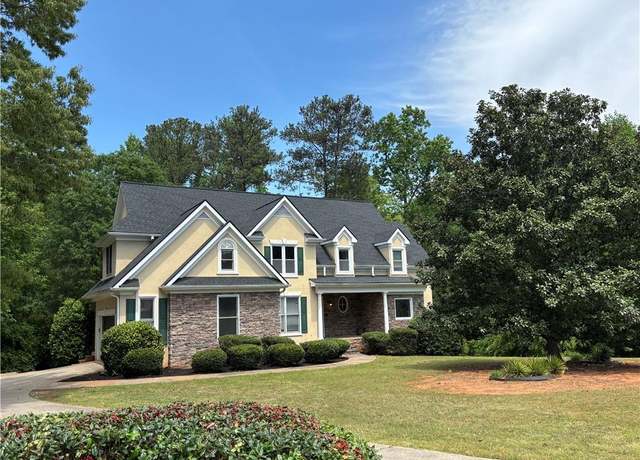 Property at 2305 Lochinver Ln SW, Conyers, GA 30094, 5 beds, 5 baths