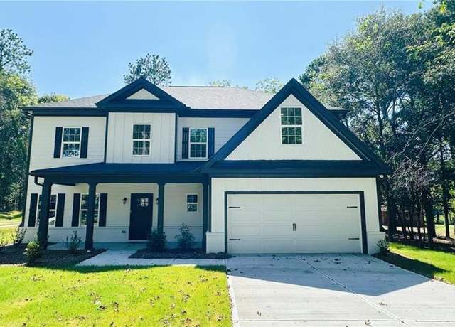 Property at 276 Grove St, Winder, GA 30680, 4 beds, 2.5 baths