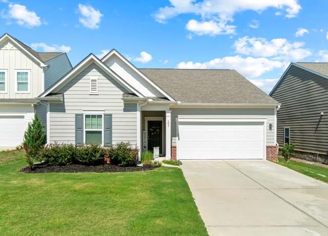 Property at 101 Carnaby St, Winder, GA 30680, 3 beds, 2 baths