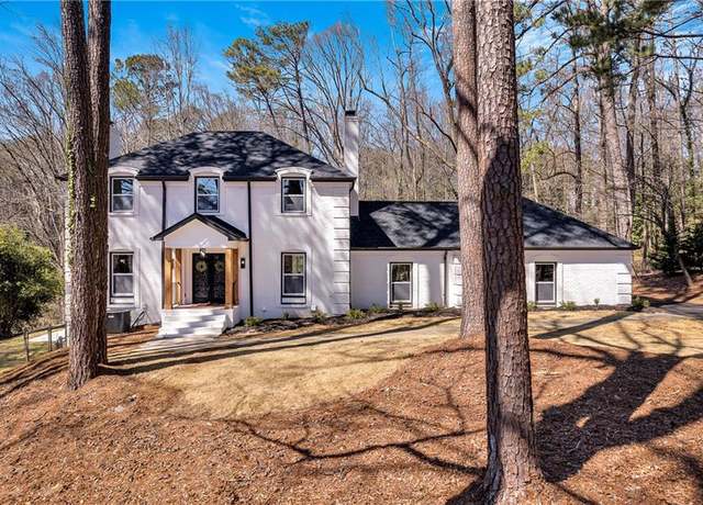 Property at 7110 Brandon Ml, Sandy Springs, GA 30328, 4 beds, 3.5 baths
