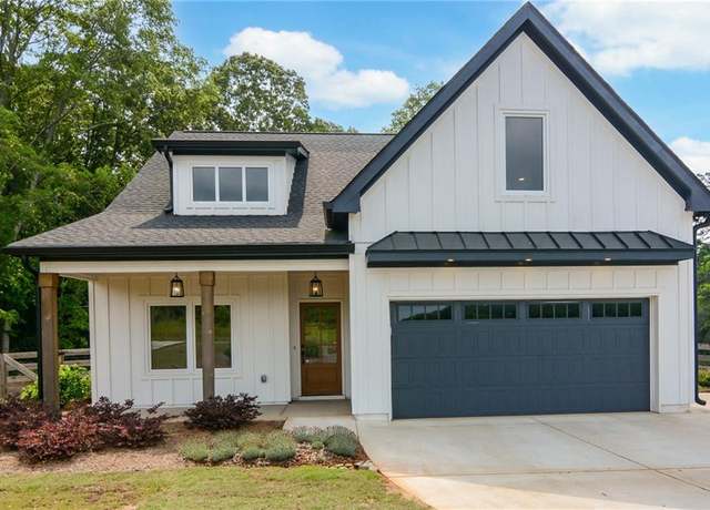 Property at 294 Highway 60, Hoschton, GA 30548, 4 beds, 3 baths