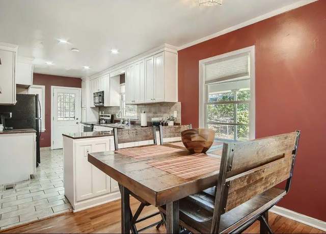 Property at 2567 Connally Dr, East Point, GA 30344, 3 beds, 1 bath