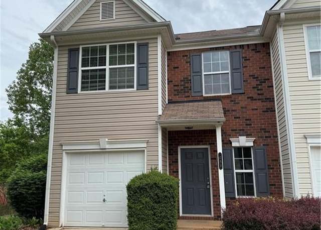 Property at 290 Azalea Cir, Cumming, GA 30040, 2 beds, 2.5 baths