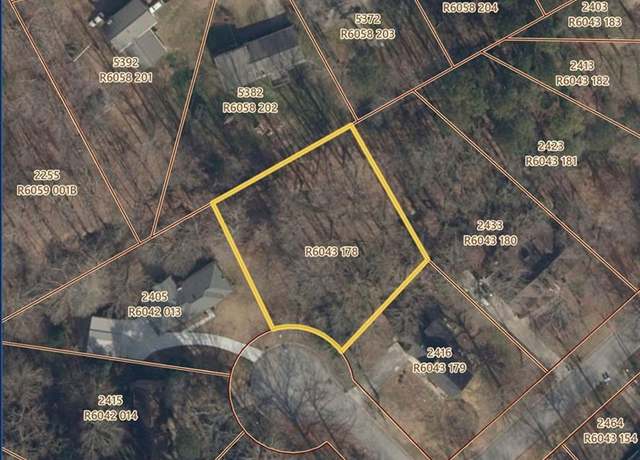 Property at 2406 Creole Creek Cir SW, Stone Mountain, GA 30087