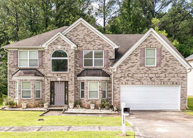 Property at 1382 Koble Mill Ln, Riverdale, GA 30296, 5 beds, 3 baths