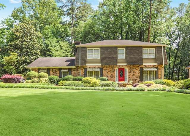 Property at 850 John Alden Rd, Stone Mountain, GA 30083, 4 beds, 3.5 baths