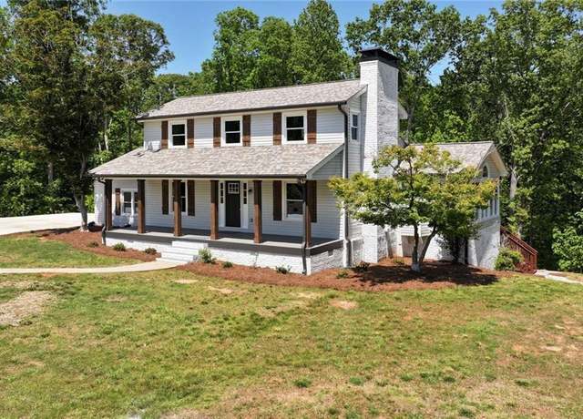 Property at 1165 Antioch Campground Rd, Gainesville, GA 30506, 4 beds, 3 baths