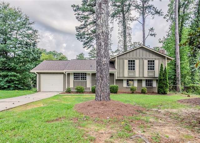 Property at 2110 Redbud Ct SW, Marietta, GA 30008, 3 beds, 2 baths