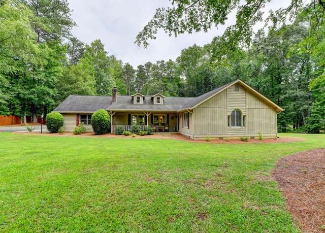 Property at 637 Rock Springs Rd, Lawrenceville, GA 30043, 3 beds, 2.5 baths