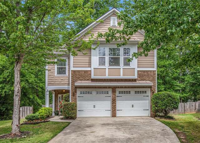 Property at 6155 Falls Landing Dr, Cumming, GA 30040, 3 beds, 2.5 baths
