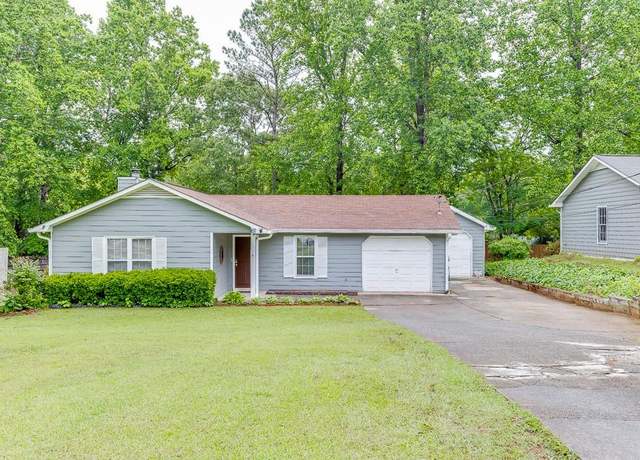 Property at 376 Paula Ct, Lawrenceville, GA 30046, 3 beds, 2 baths