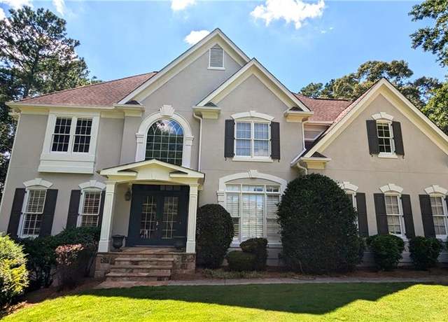 Property at 13540 Providence Lake Dr, Milton, GA 30004, 6 beds, 5 baths