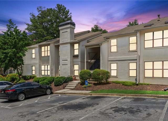 Property at 1401 Huntingdon, Sandy Springs, GA 30350, 2 beds, 2 baths