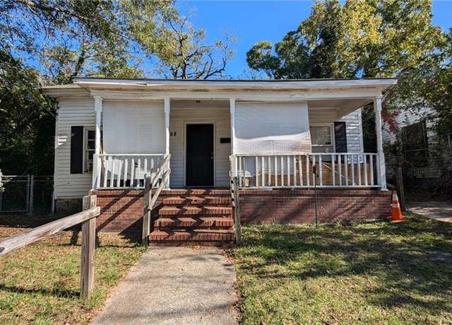 Property at 313 Forest Ave, Macon, GA 31201, 2 beds, 1 bath