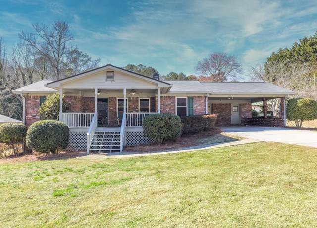 Property at 4031 Pine Needle Dr, Duluth, GA 30096, 3 beds, 2 baths