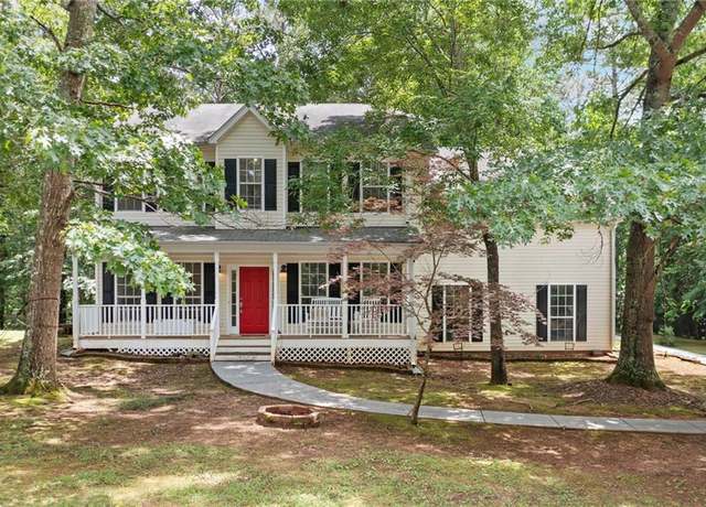 Property at 701 Robert Ln, Canton, GA 30114, 4 beds, 2.5 baths