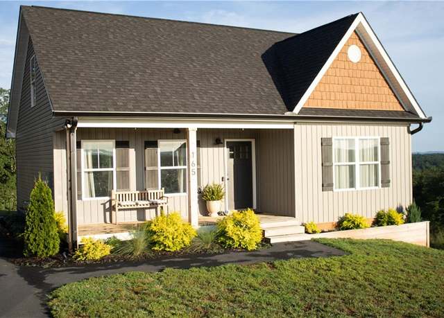 Property at 165 Grand Oak Ln, Dahlonega, GA 30533, 3 beds, 2.5 baths