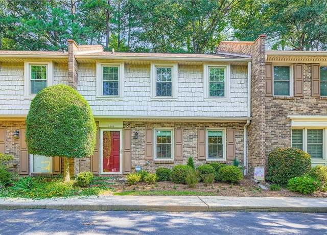 Property at 3440 Ashwood Ln, Atlanta, GA 30341, 3 beds, 2.5 baths